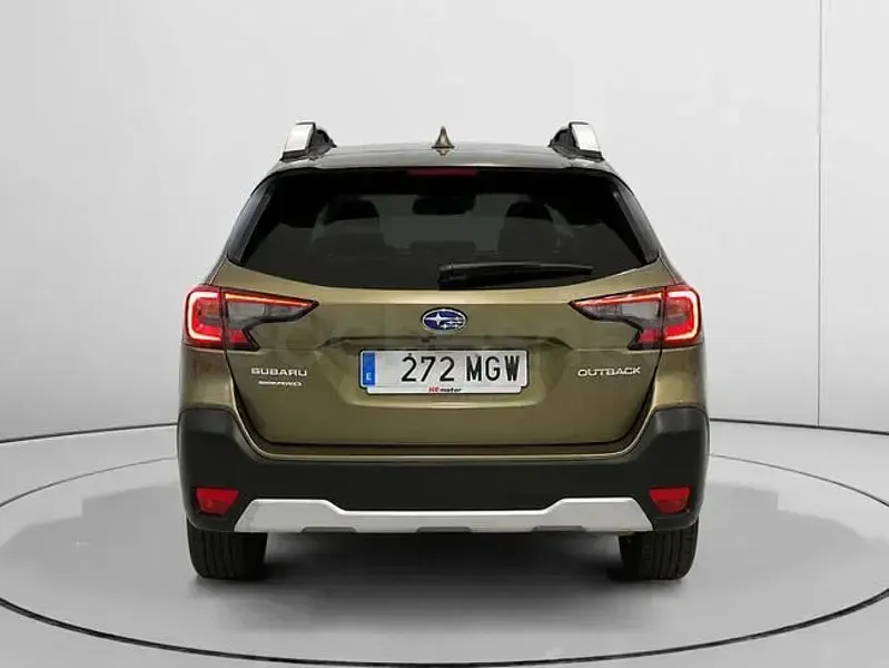 Usado Subaru Outback 169 CV (124 kW) 2023 Blanco Familiar