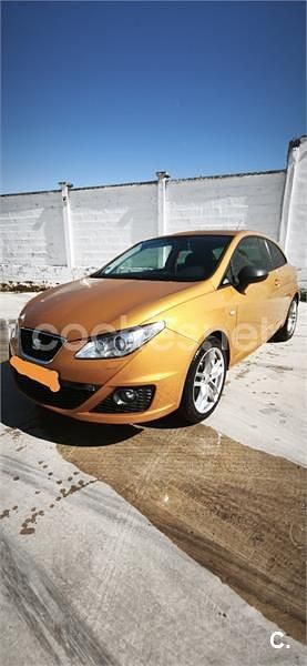 Usado Seat Ibiza SC FR 143 CV (105 kW) 2011 Naranja Utilitario