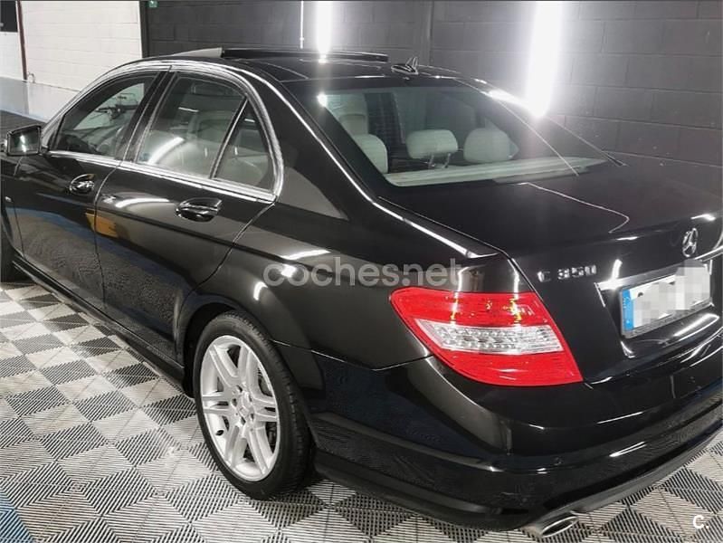 Usado Mercedes C350 Avantgarde 272 CV (200 kW) 2008 Negro Berlina