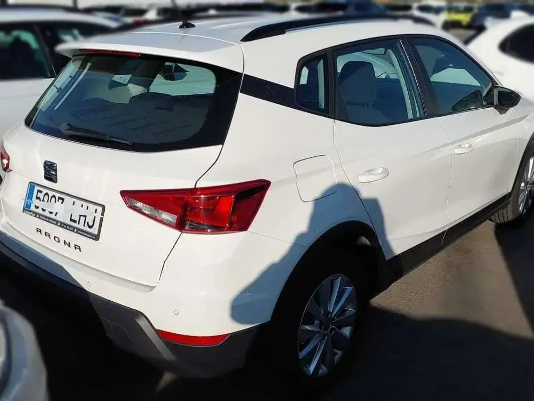 Usado Seat Arona Style 116 CV (85 kW) 2020 Blanco SUV