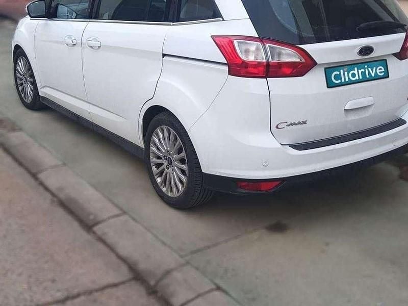 Begagnad Ford C-MAX Titanium 150 HK (110 kW) 2014 Vit Minibuss