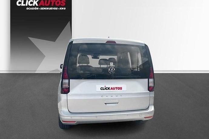 Usado VW Caddy 102 CV (75 kW) 2024 Gris Monovolumen
