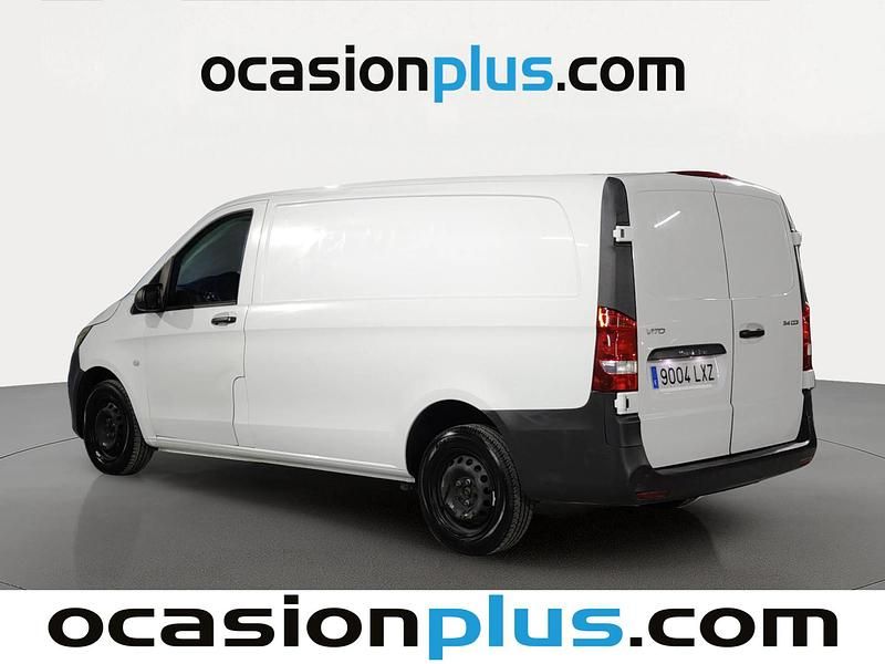 Usado Mercedes Vito 136 CV (100 kW) 2022 Blanco Van