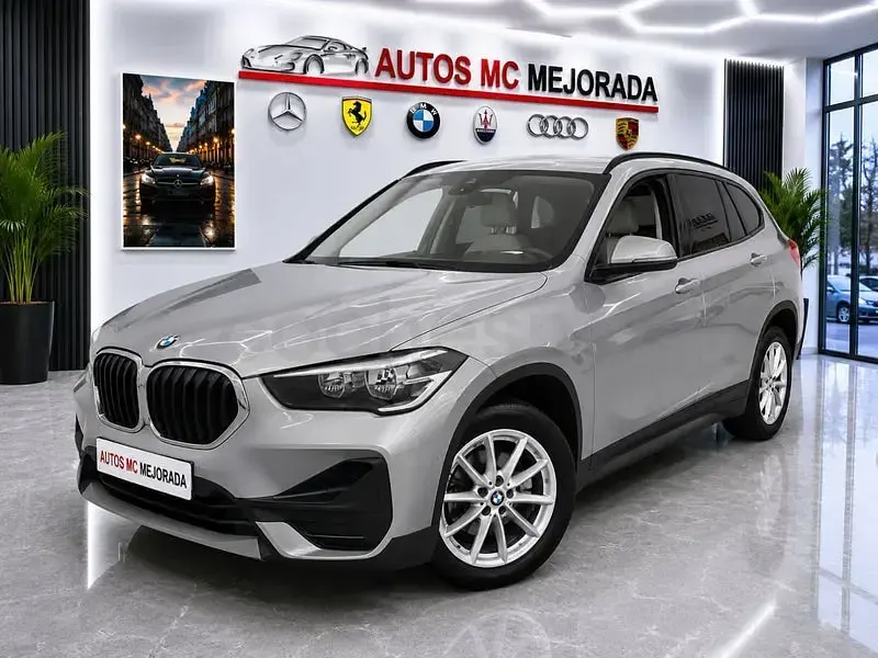 Usado BMW X1 150 CV (110 kW) 2020 Gris / plata SUV