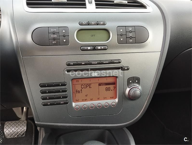 Usado Seat Leon Sport 140 CV (102 kW) 2006 Verde Berlina