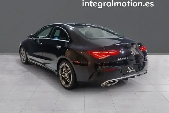 Usado Mercedes CLA200 149 CV (109 kW) 2021 Berlina