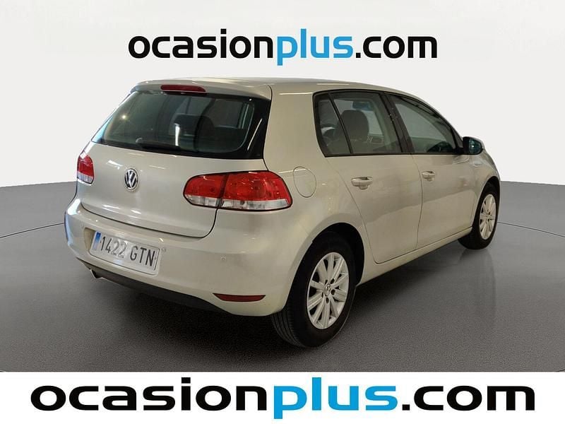 Usado VW Golf VI Advance 105 CV (77 kW) 2010 Gris plata Utilitario