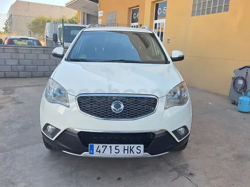 Usado SsangYong Korando 175 CV (128 kW) 2012 Blanco SUV