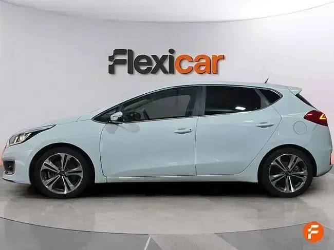 Usado Kia Ceed GT GT-Line 120 CV (88 kW) 2017 Blanco Utilitario