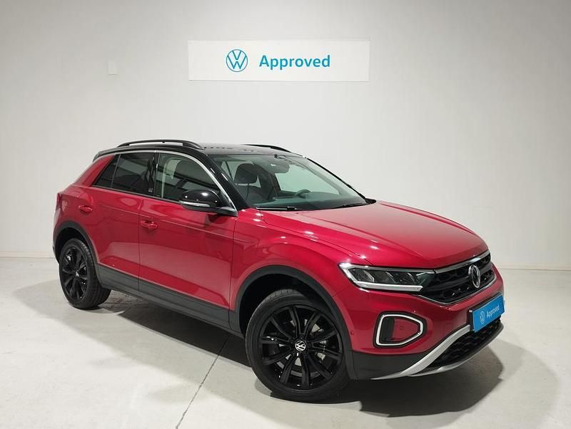 Usado VW T-Roc 110 CV (80 kW) 2024 Rojo SUV