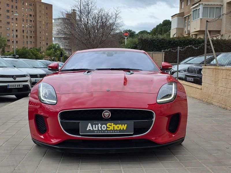 Usado Jaguar F-Type R-Dynamic 300 CV (220 kW) 2018 Rojo Coupe