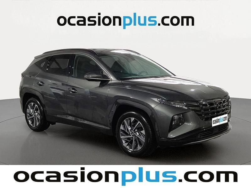 Usado Hyundai Tucson 116 CV (85 kW) 2023 Gris SUV