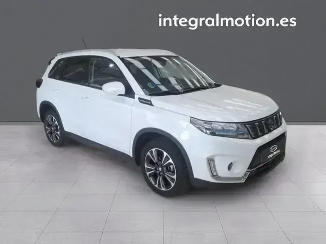 Usado Suzuki Vitara GLX 129 CV (94 kW) 2023 Blanco SUV