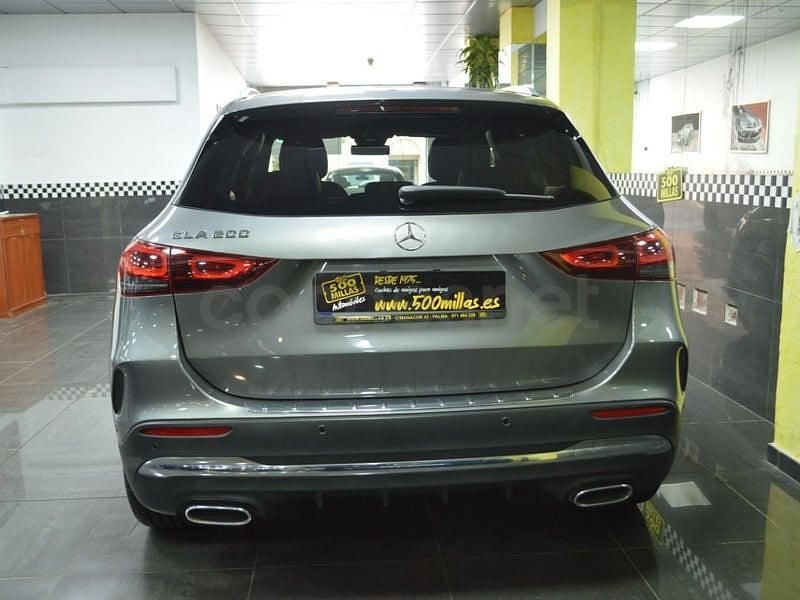 Usado Mercedes GLA200 163 CV (119 kW) 2020 Gris / plata SUV