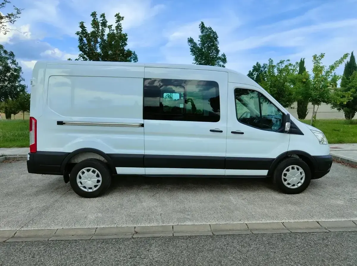 Usado Ford Transit 130 CV (95 kW) 2023 Blanco Van