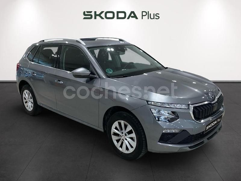 Gris / plateado Usado 2024 Skoda Kamiq Selection SUV | 19.490 € (Buen precio) - Imagen 1/4
