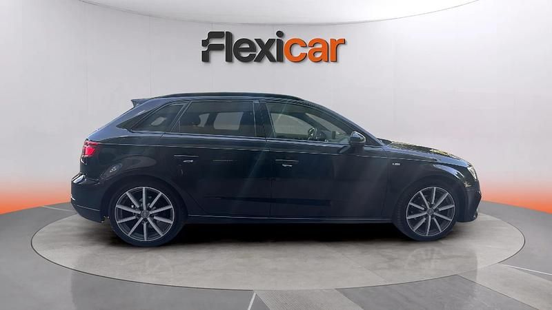 Usado Audi A3 Premium 150 CV (110 kW) 2019 Negro Berlina