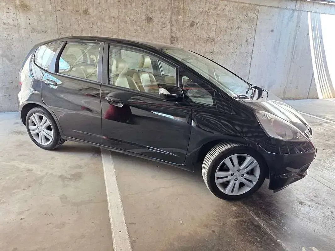 Usado Honda Jazz Luxury 100 CV (73 kW) 2009 Negro Utilitario
