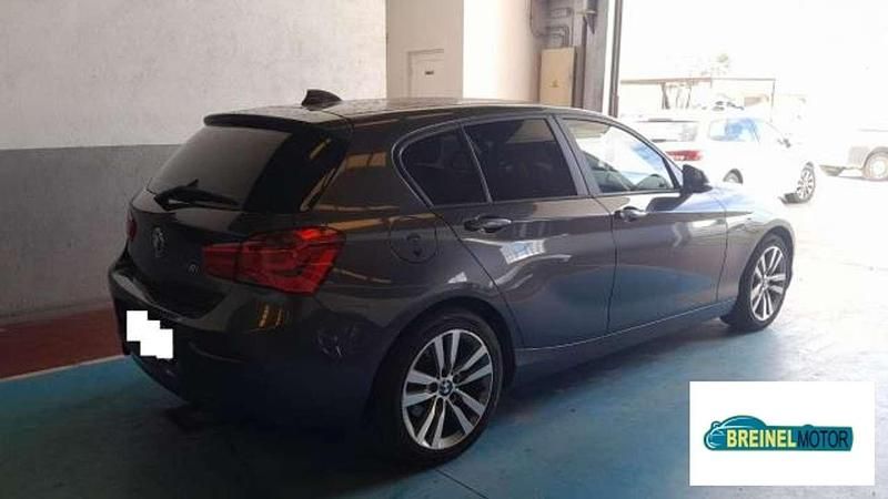 Usado BMW 118 136 CV (100 kW) 2018 Gris Utilitario
