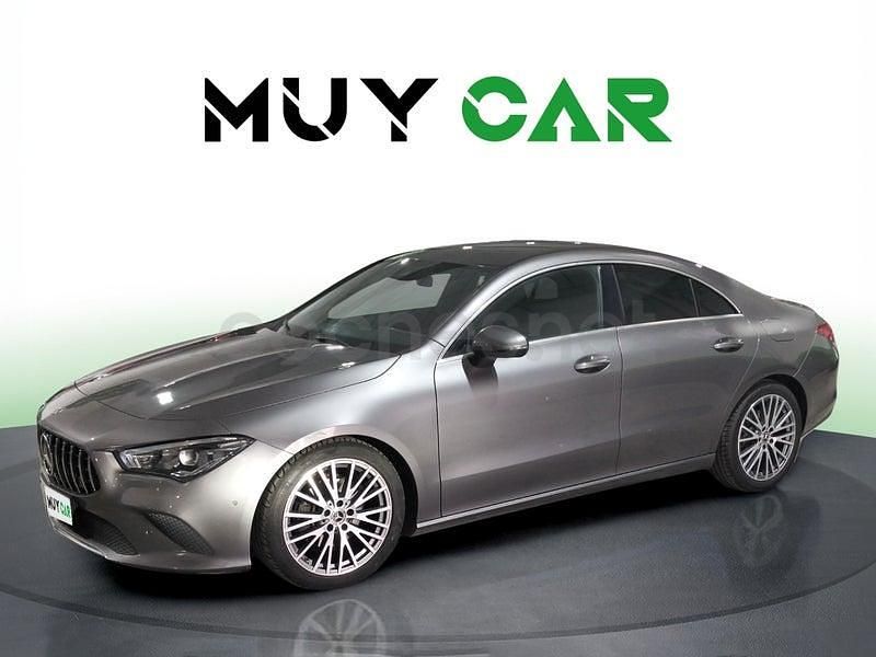 Usado Mercedes CLA200 163 CV (119 kW) 2019 Gris / plata Berlina