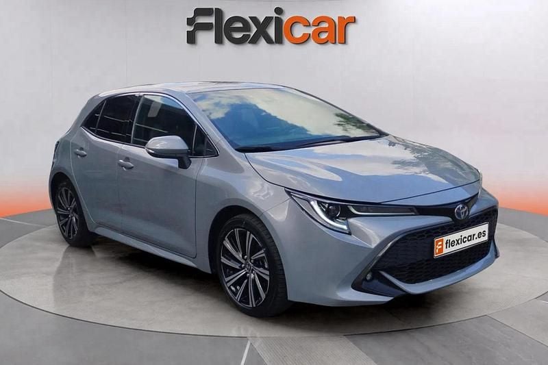 Gris Usado 2022 Toyota Corolla Style Berlina | 18.990 € (Buen precio) - Imagen 1/4