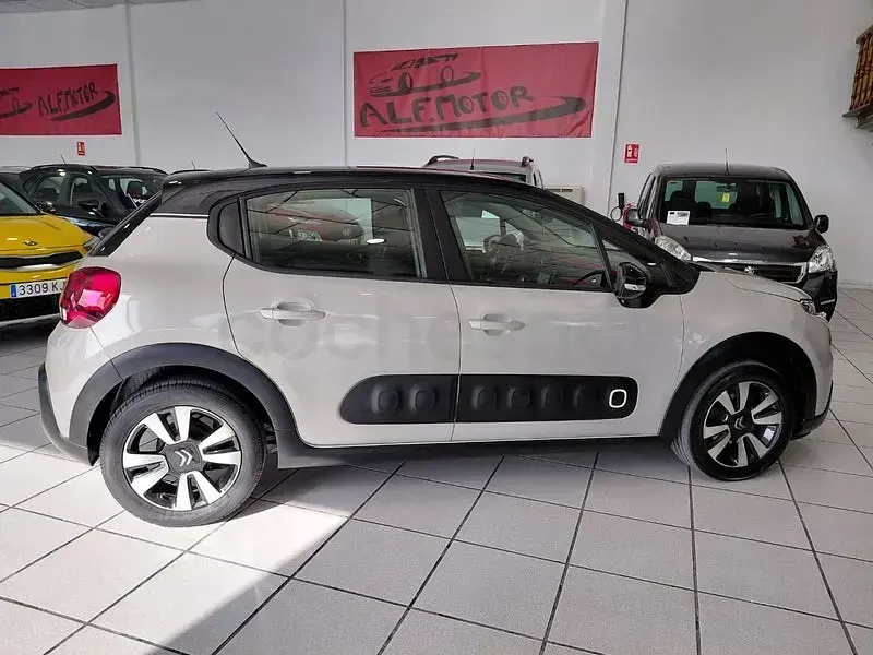 Usado Citroën C3 Feel 75 CV (55 kW) 2017 Azul Berlina