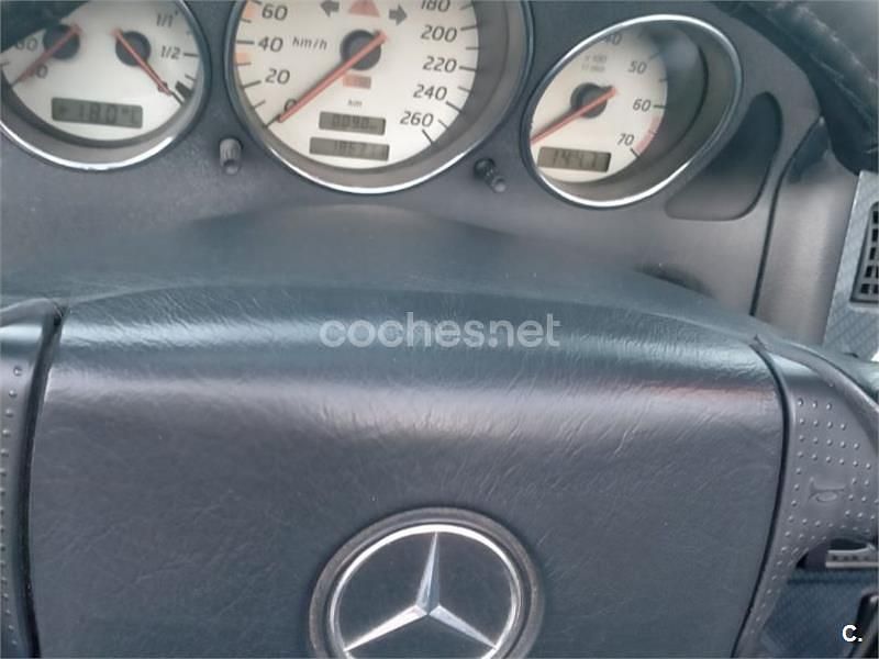 Usado Mercedes SLK200 136 CV (100 kW) 1999 Gris / plata Descapotable
