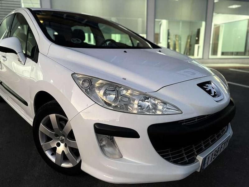 Usado Peugeot 308 Sport 110 CV (80 kW) 2008 Blanco Utilitario