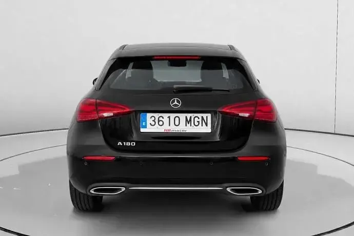 Usado Mercedes A180 136 CV (100 kW) 2023