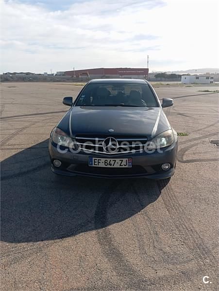 Usado Mercedes C220 Elegance 170 CV (125 kW) 2008 Gris / plata Familiar