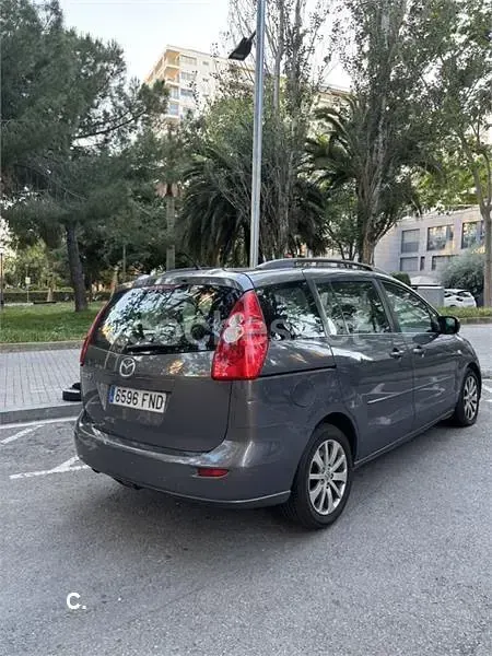 Usado Mazda 5 Active 110 CV (80 kW) 2007 Gris / plata Monovolumen