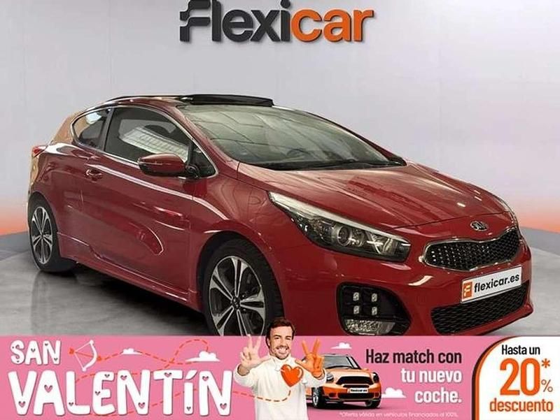 Usado Kia Ceed GT GT-Line 136 CV (100 kW) 2018 Rojo Berlina
