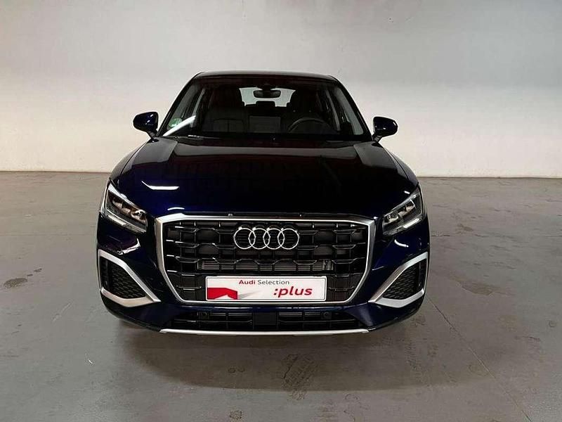 Usado Audi Q2 Advanced Plus 116 CV (85 kW) 2025 Azul SUV