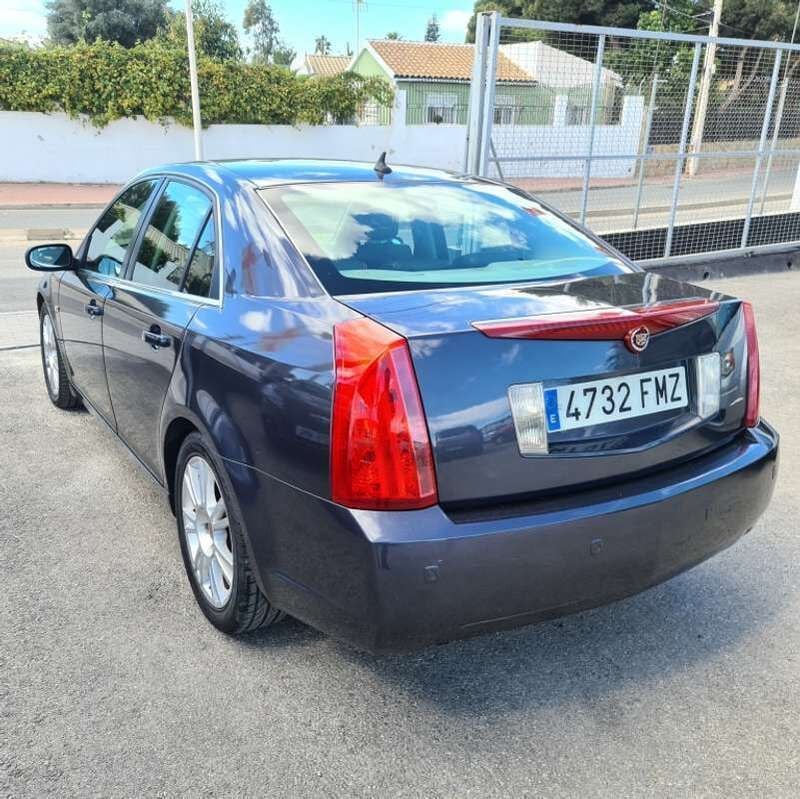 Usado Cadillac BLS 150 CV (110 kW) 2007 Gris Berlina