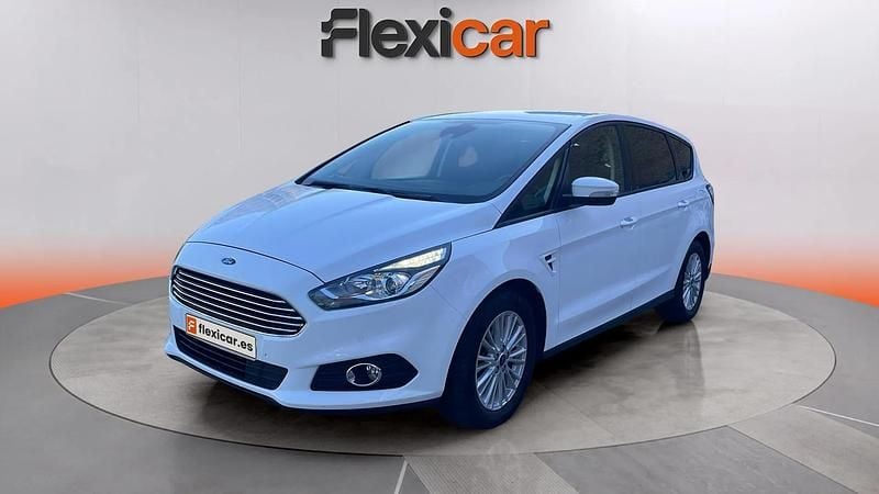 Usado Ford S-MAX Titanium 180 CV (132 kW) 2017 Blanco Monovolumen