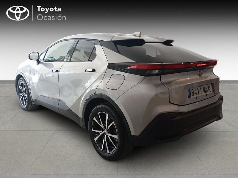 Usado Toyota C-HR Advance 140 CV (102 kW) 2024 Gris / plata SUV