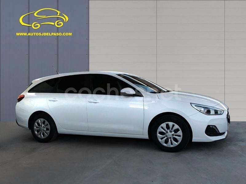 Usado Hyundai i30 Style 140 HP (102 kW) 2020 Branco Carrinha