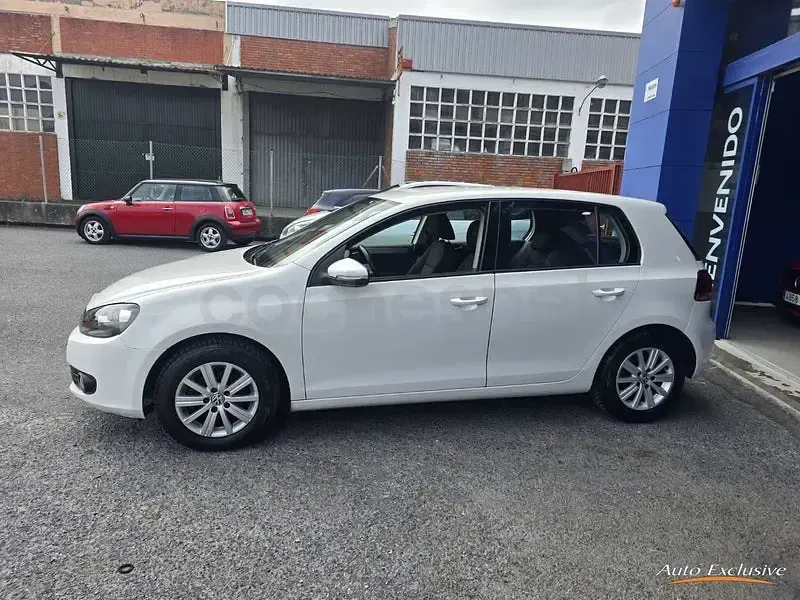 Usado VW Golf VI 105 CV (77 kW) 2011 Blanco Utilitario
