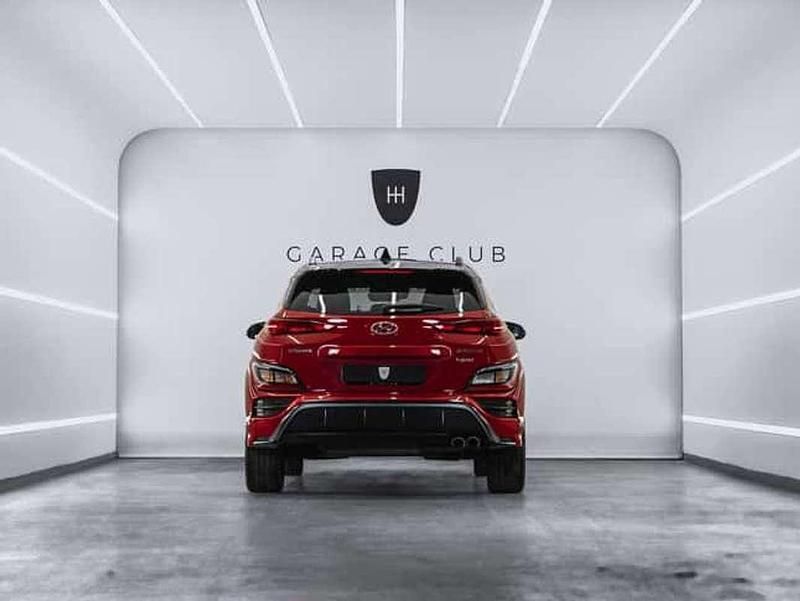 Usado Hyundai Kona N Line 120 CV (88 kW) 2022 Burdeos SUV