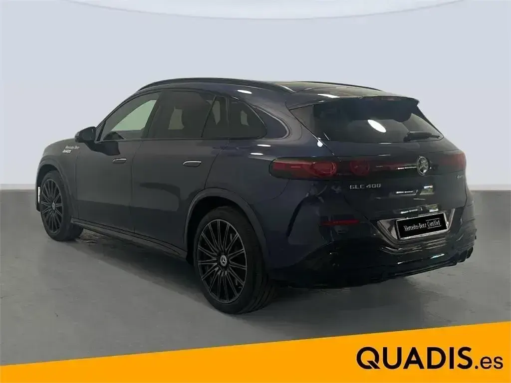 Nuevo Mercedes GLC400d 359 kW (489 CV) 2026 Azul SUV