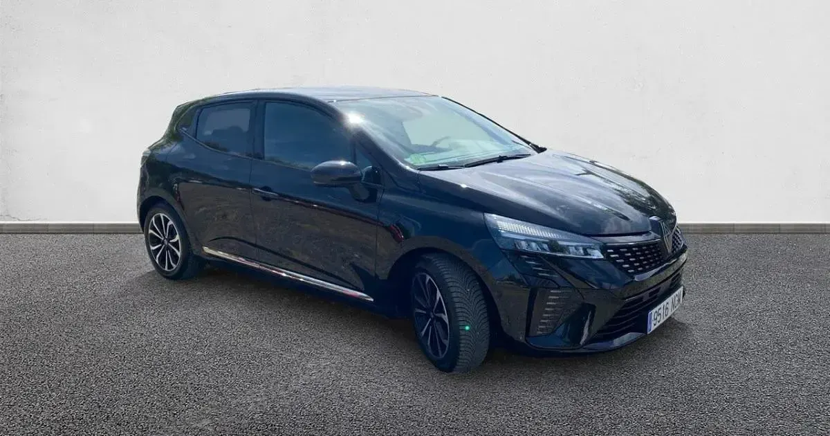 Usado Renault Clio Techno 90 CV (66 kW) 2025 Utilitario