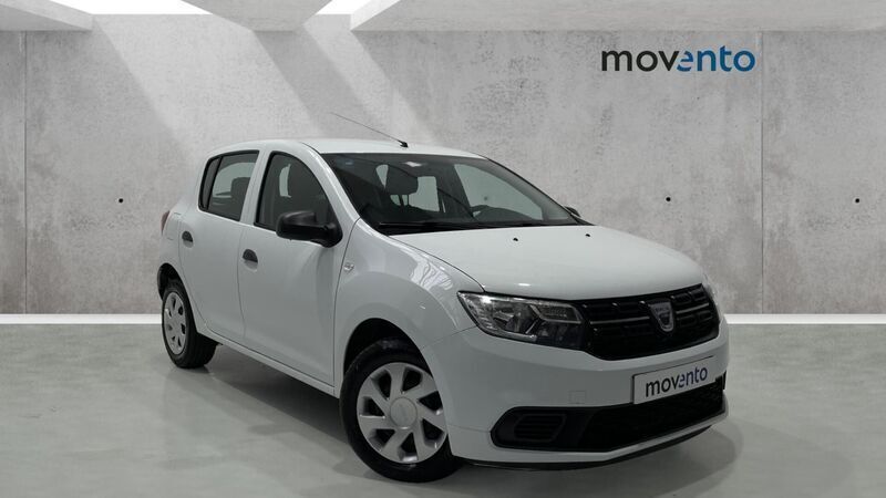 Blanco Usado 2019 Dacia Sandero Essentiel Utilitario | 9790 € (Buen precio) - Imagen 1/4