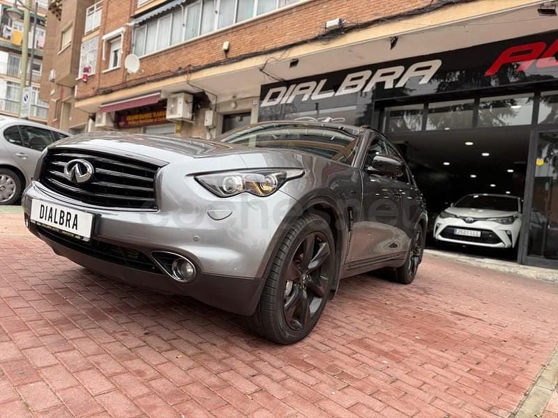 Usado Infiniti QX70 S Design 238 CV (175 kW) 2016 Gris / plata SUV