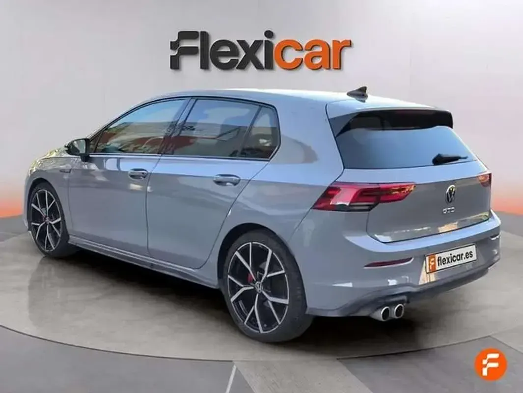 Usado VW Golf VIII GTD 200 CV (147 kW) 2023 Gris Berlina
