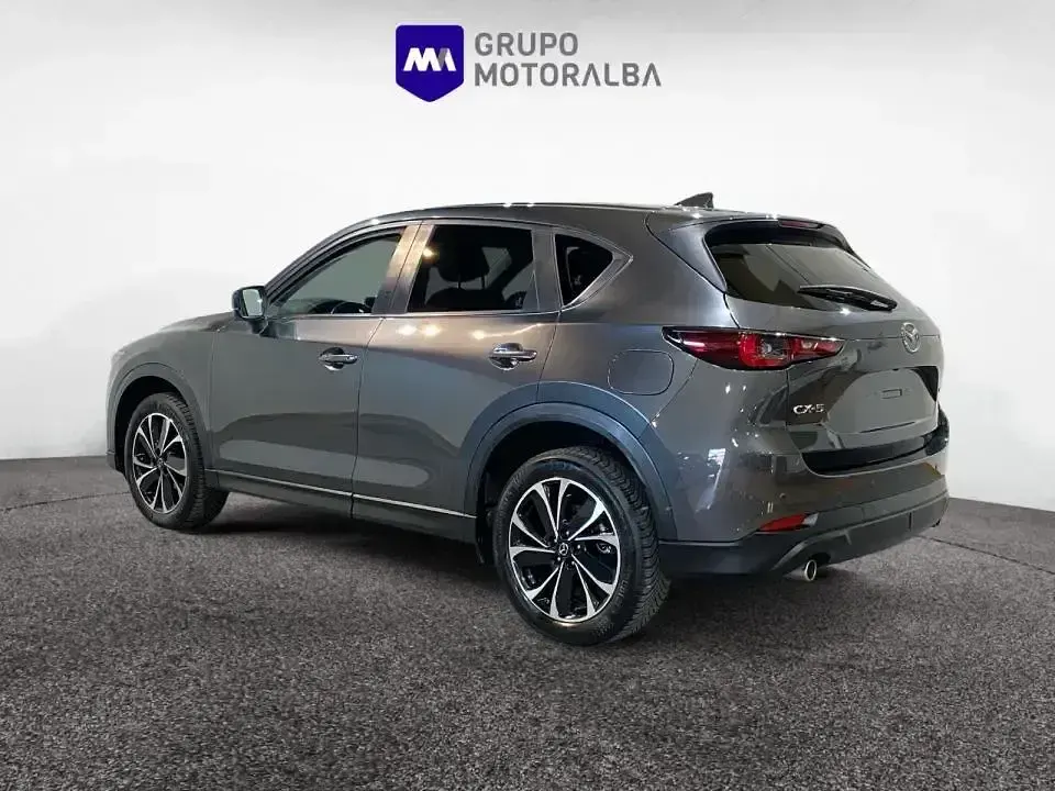Usado Mazda CX-5 165 CV (121 kW) 2022 Gris / plata SUV