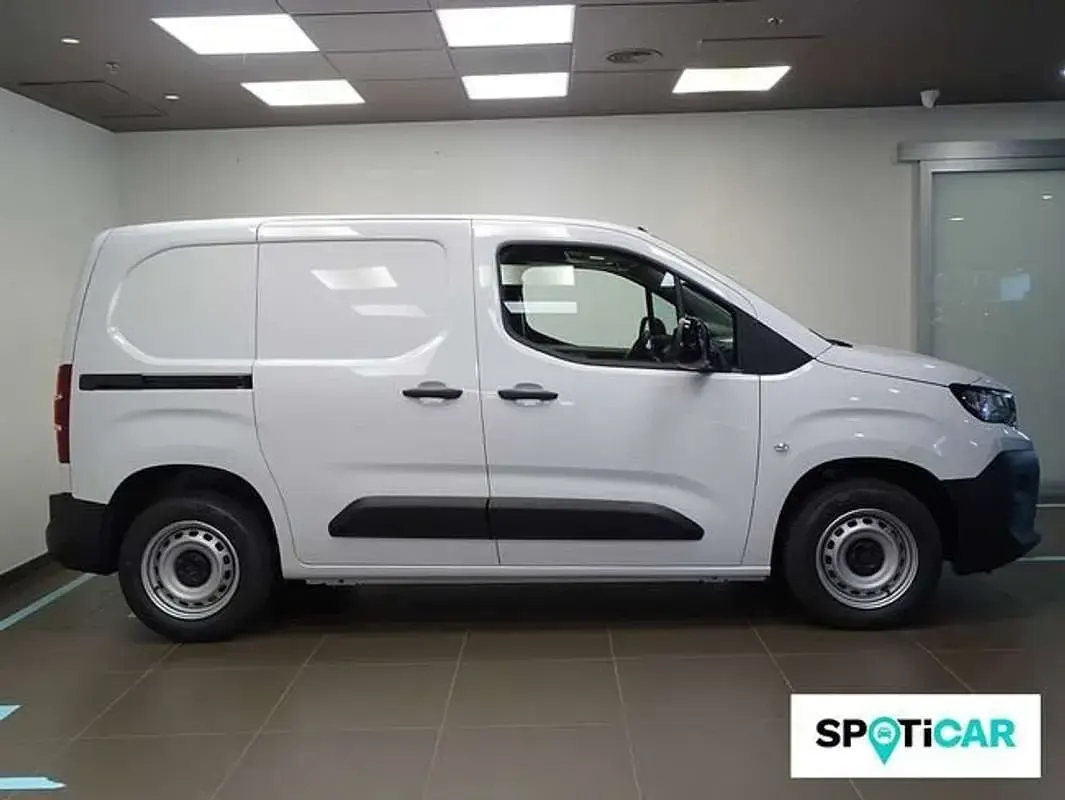 Nuevo Peugeot Partner 101 CV (74 kW) 2026 Blanco Monovolumen
