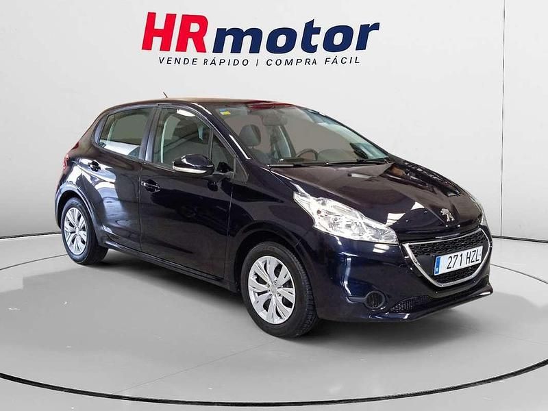 Negro Usado 2014 Peugeot 208 Active Utilitario | 8340 € (Precio justo) - Imagen 1/4