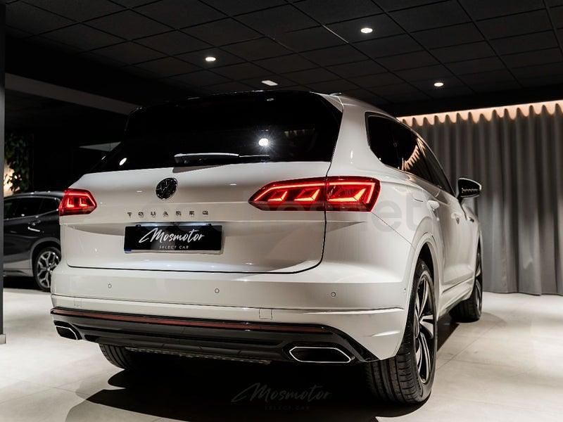 Usado VW Touareg R-line 286 CV (210 kW) 2018 Blanco SUV