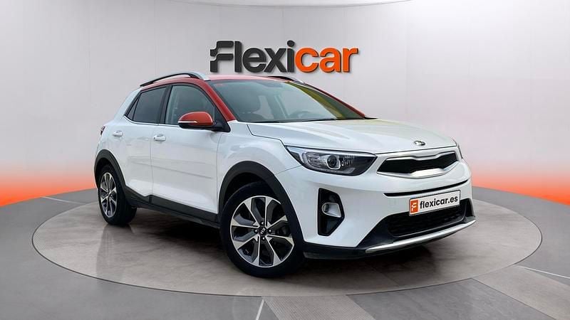 Usado Kia Stonic 120 HP (88 kW) 2018 Branco SUV