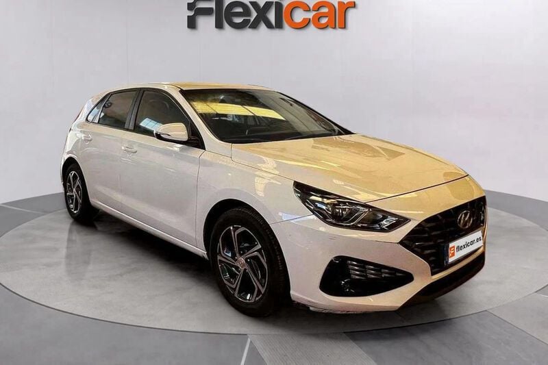 Blanco Usado 2021 Hyundai i30 Familiar | 14.290 € (Buen precio) - Imagen 1/4
